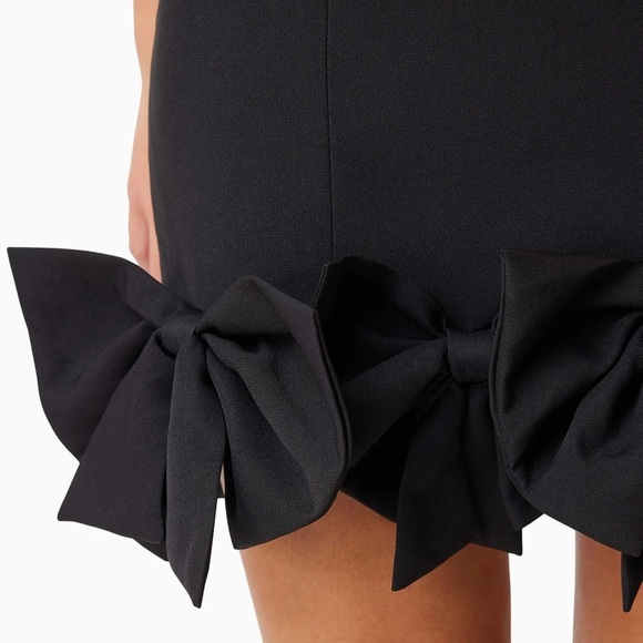 Elliatt Kennedy Mini Bow Dress In Black - Picture 10 of 11